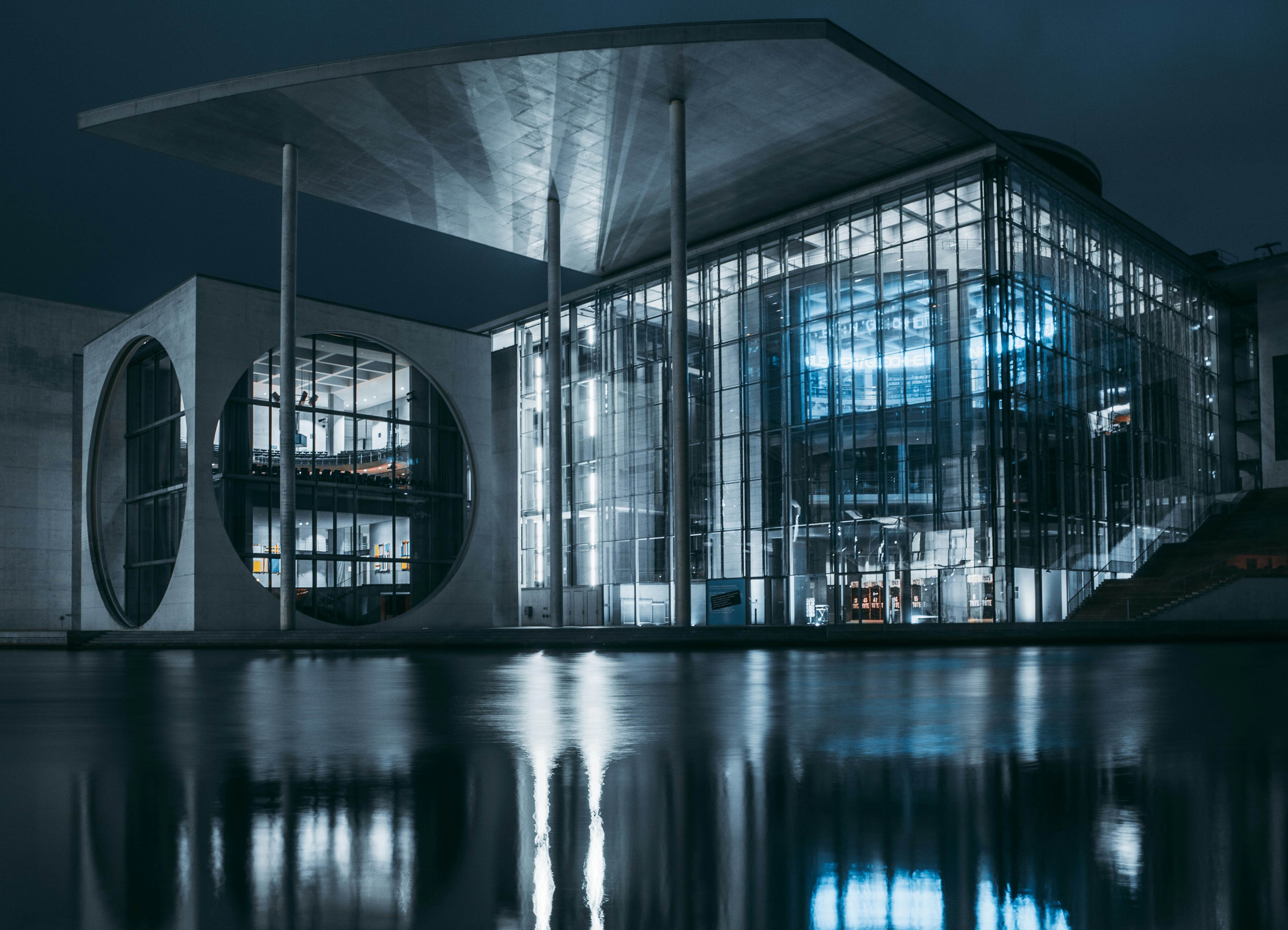 尊龙集团中国官方网站--新松SR270A